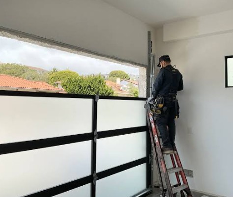 Can You Replace One Damaged Garage Door Panel When the Model Is Discontinued?