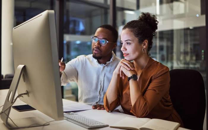 What Small Business Owners Should Know About Managing Everyday Business Risks