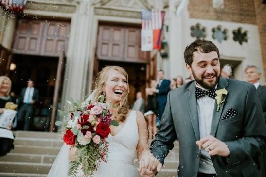 When To Splurge and When To Save If You’re Planning A Wedding