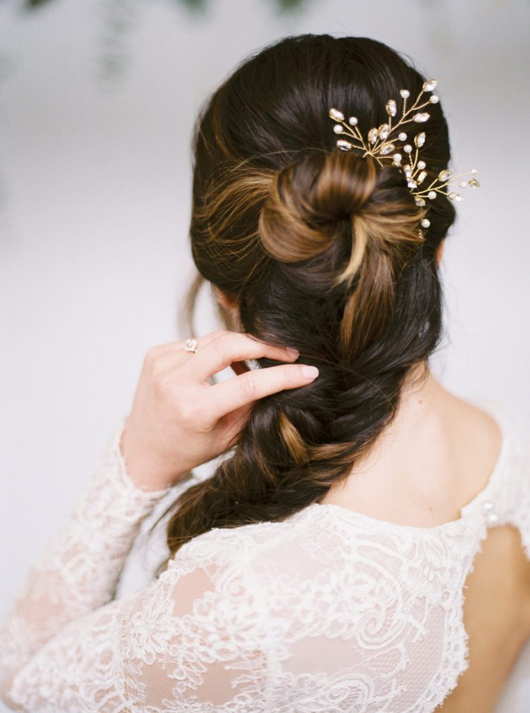 How To Make Wedding Hair Pieces Rescue Hairstyle For The Big Day