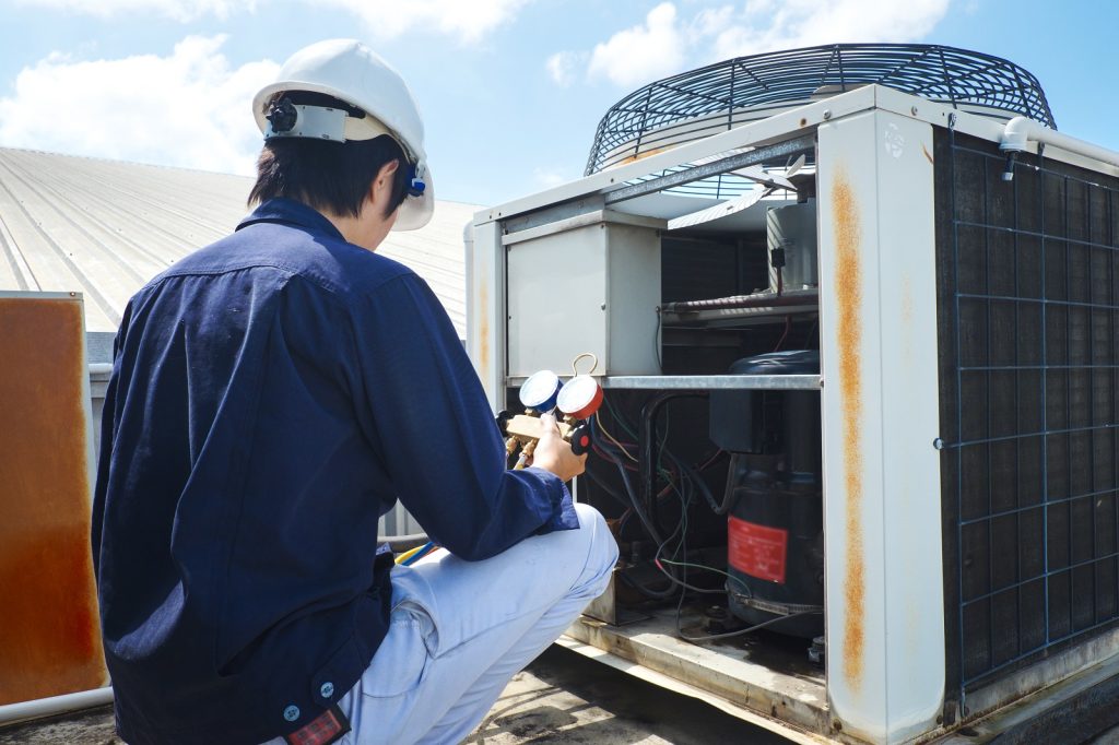 Why Does an Air Conditioner Struggle During the Hottest Part of the Day?